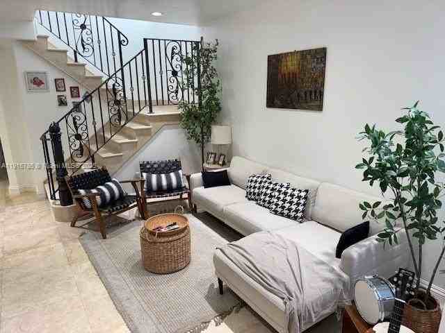 3206 Ne 212th St - Photo 2 of 30