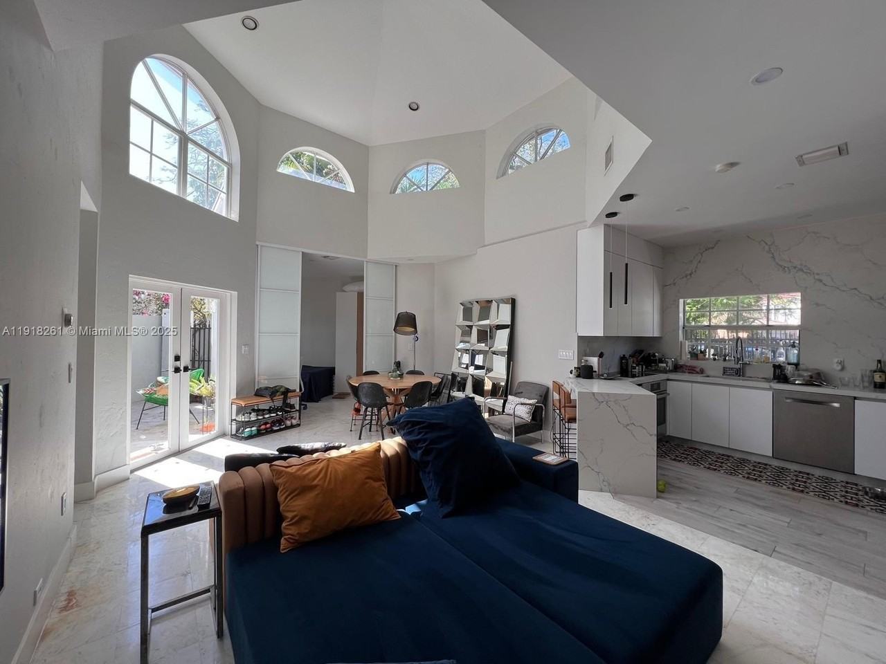 3070 Allamanda St #J - Photo 2 of 22