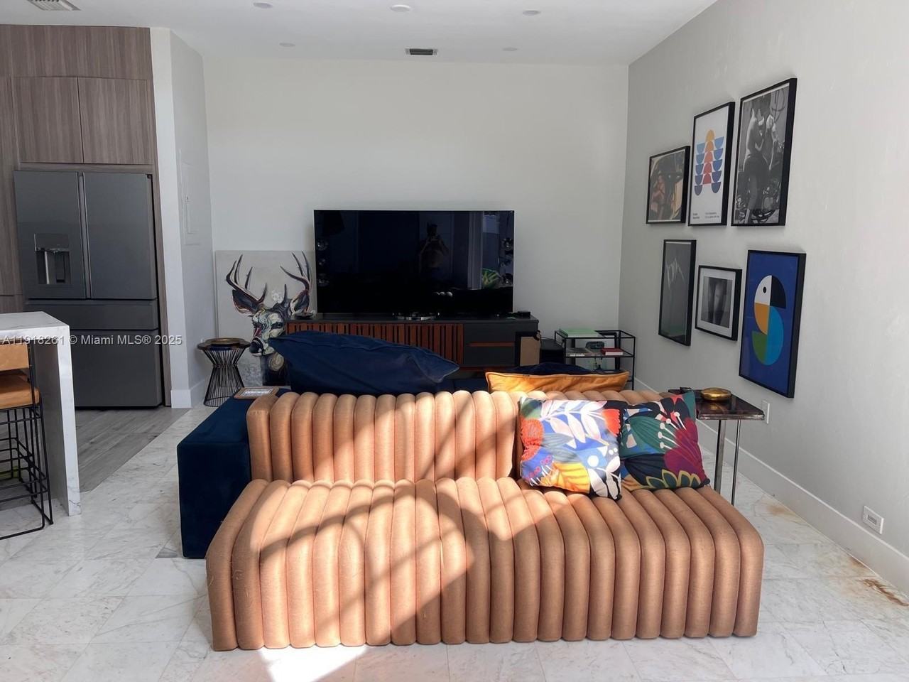 3070 Allamanda St #J - Photo 4 of 22