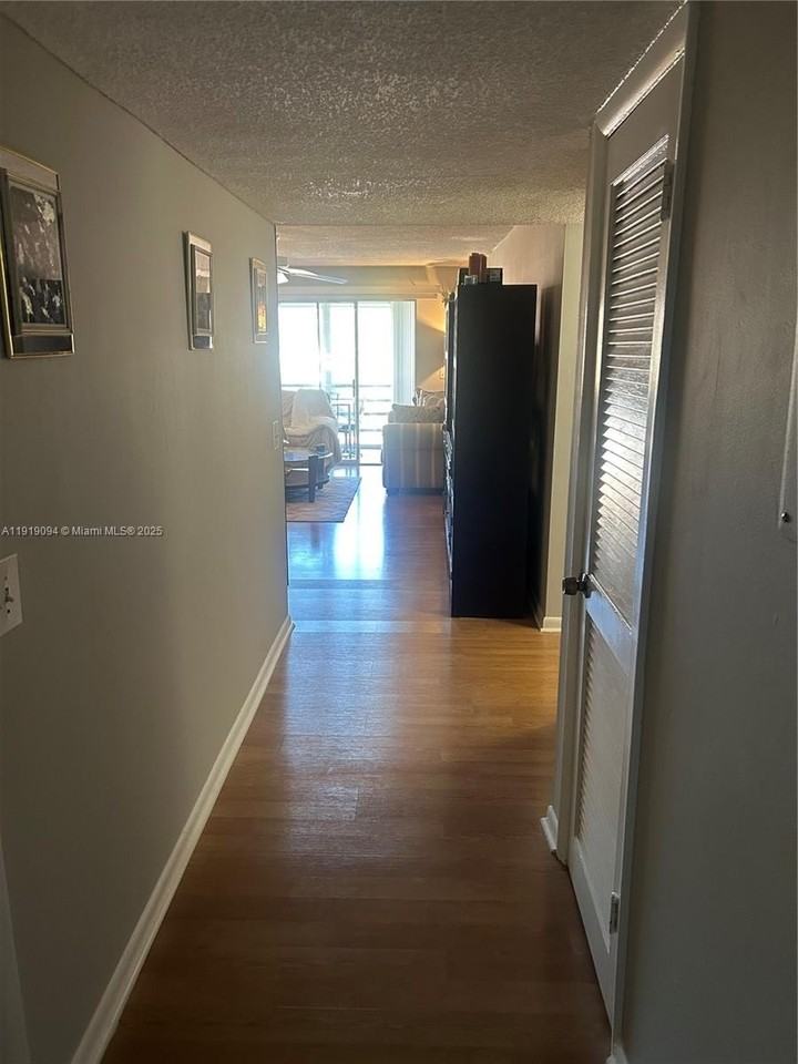 1166 6th Ave #D6 - Photo 3 of 8