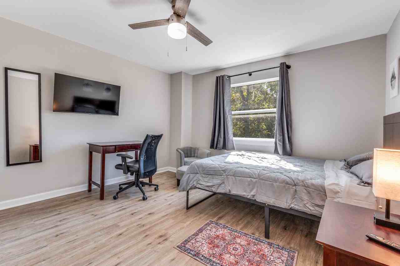 Healey Dr - Photo 6 of 7