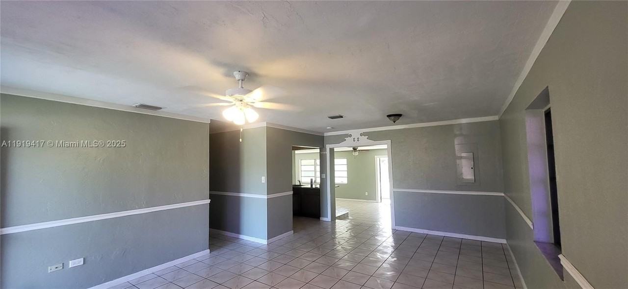 1310 Ne 143rd St #0 - Photo 7 of 26