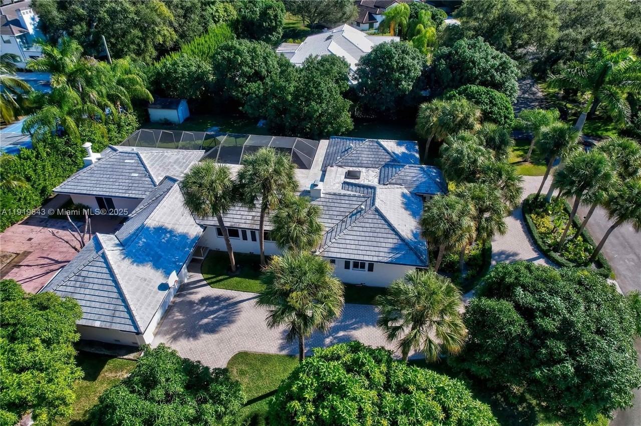 6731 Sw 138th St #0 - Photo 7 of 50