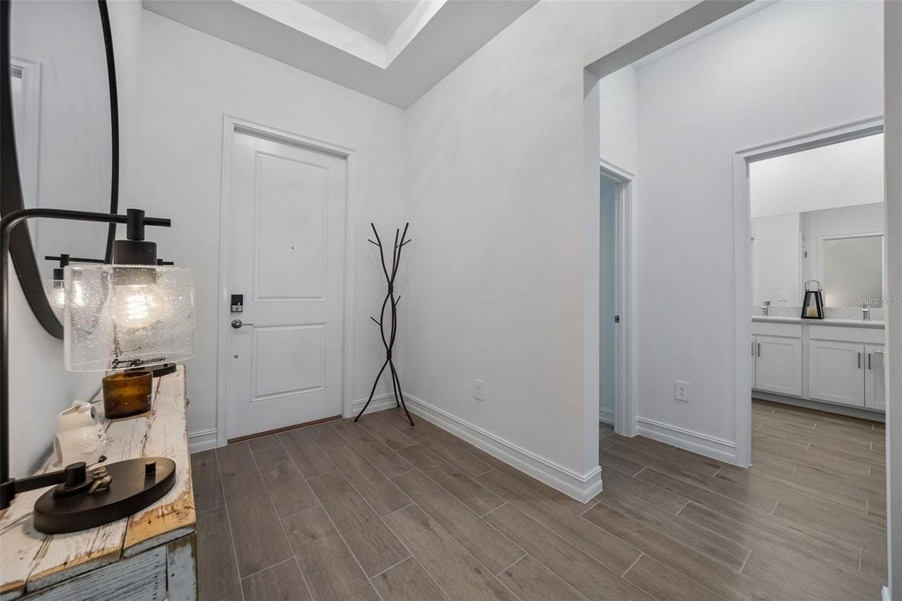 6834 115th St E - Photo 5 of 50