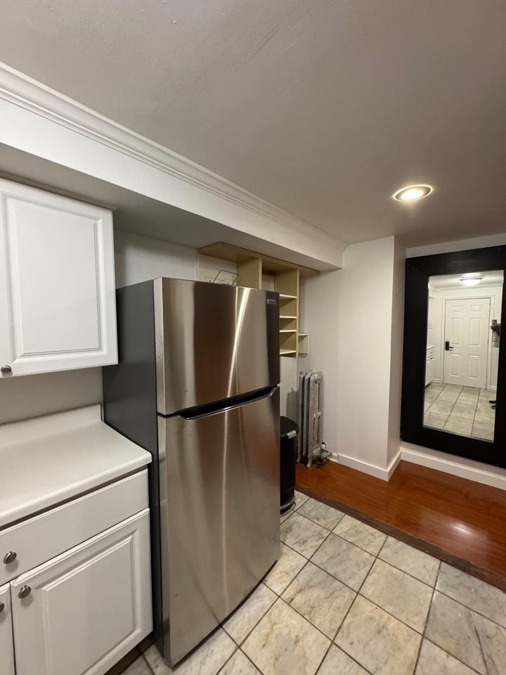 Jefferson St Nw - Photo 3 of 14