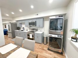 featured image of Hollins Street