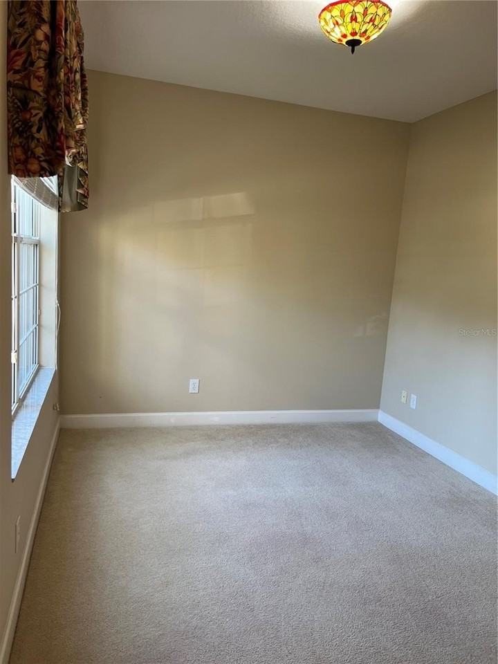 33614 Campeon Ct - Photo 4 of 41