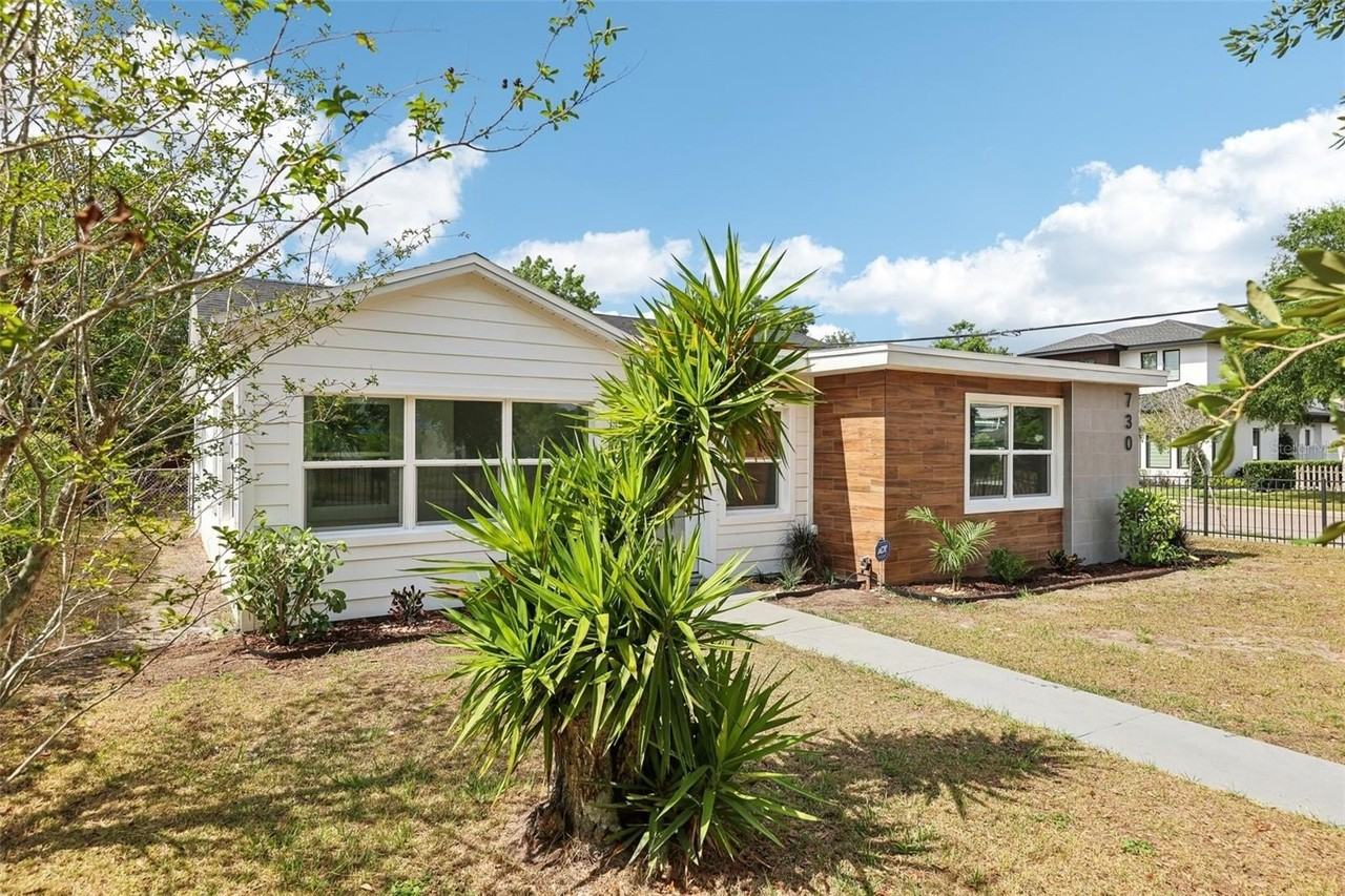 730 W Swoope Ave - Photo 3 of 50