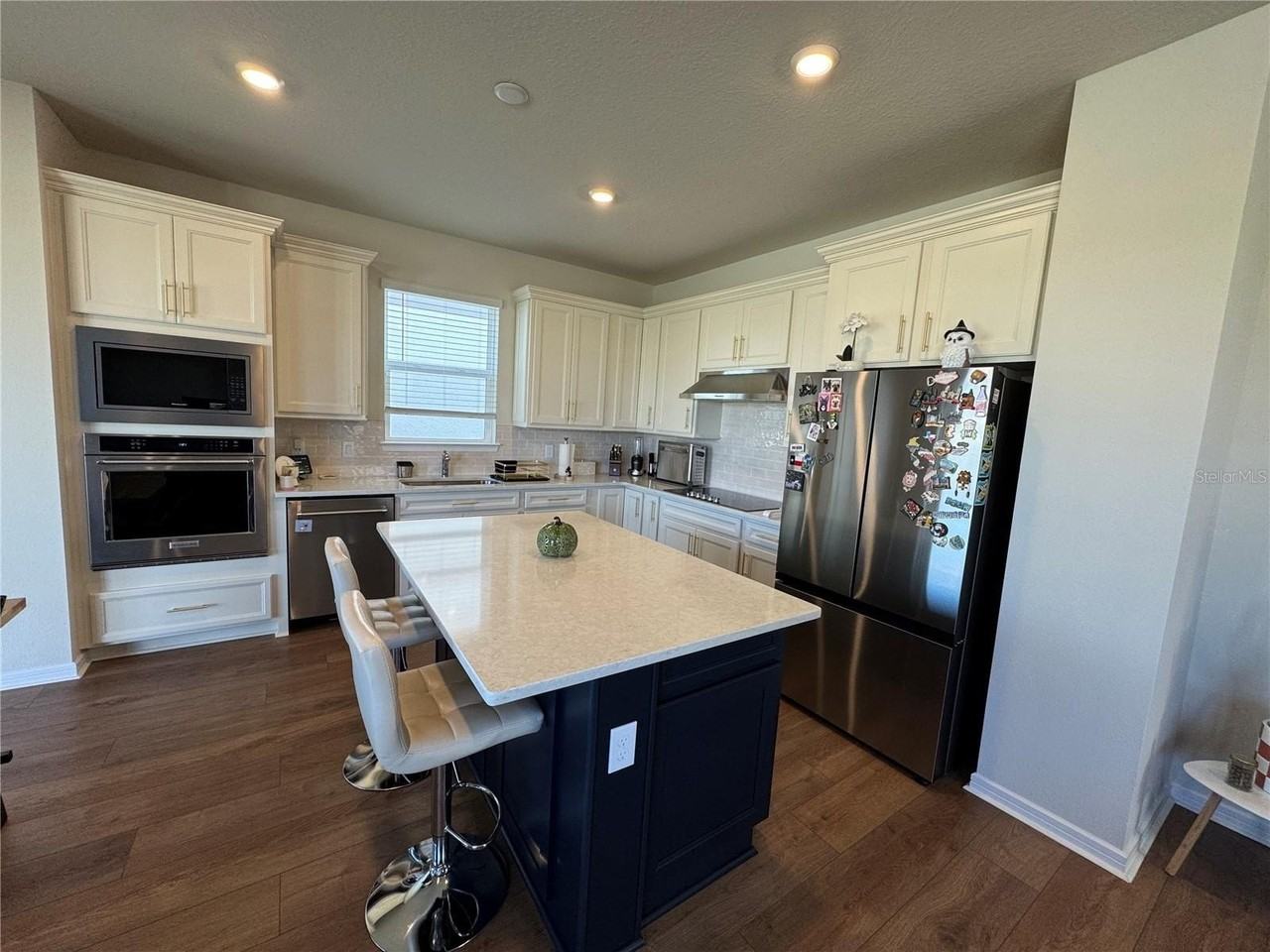 2701 Serenity Garden Dr - Photo 4 of 27