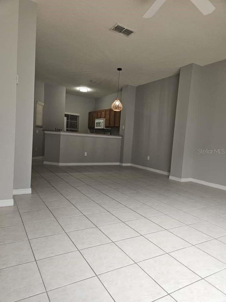 4528 Alberto Cir - Photo 3 of 17