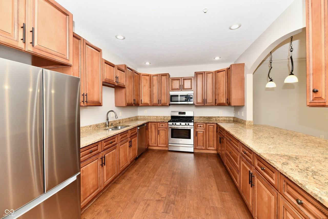 8555 One West Dr #109 - Photo 6 of 50