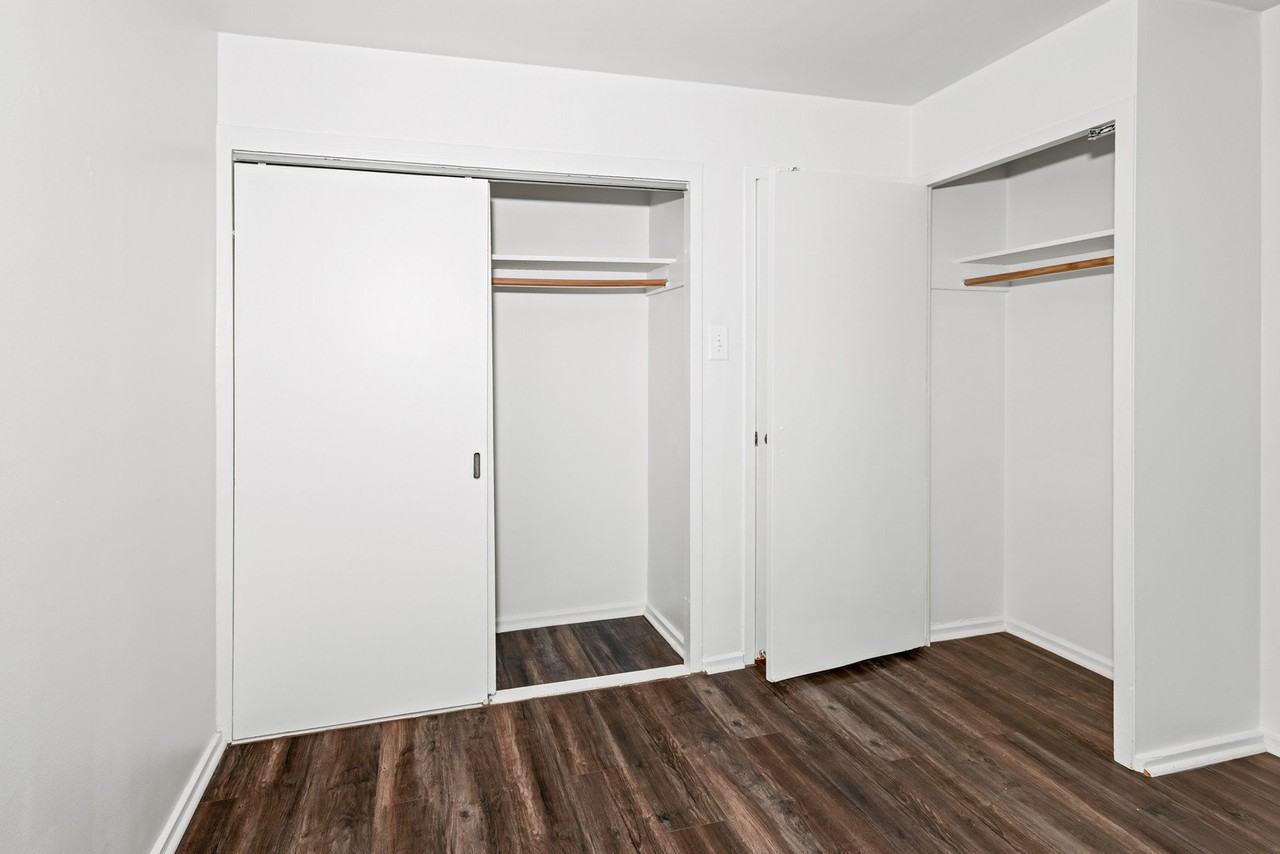 6030 North Sheridan Road #412 - Photo 6 of 14