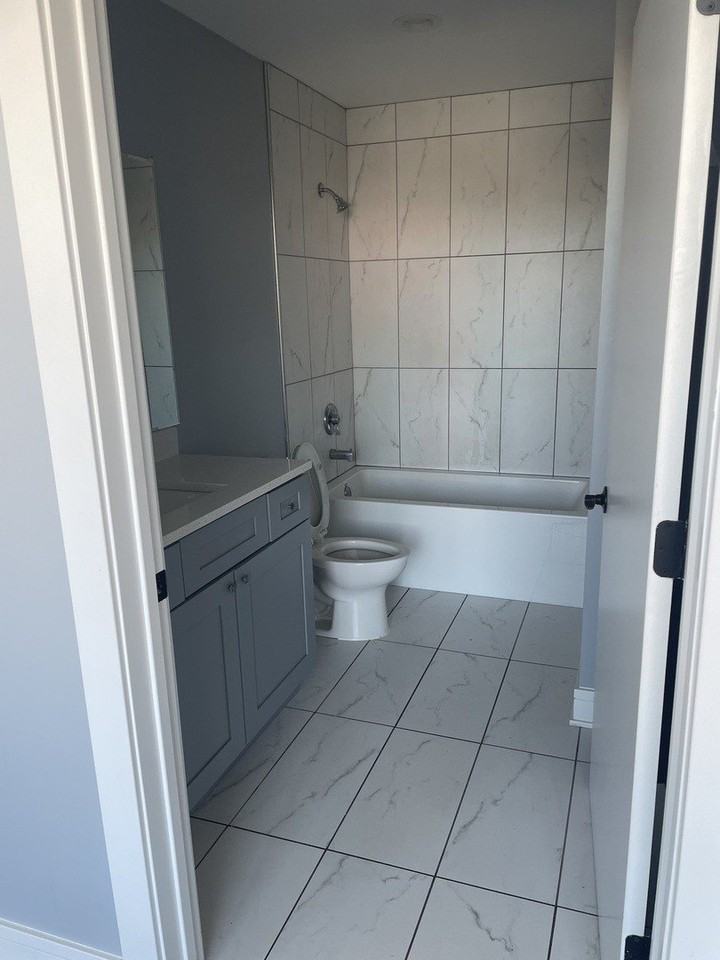 10301 South Kedzie Avenue #2 - Photo 7 of 14