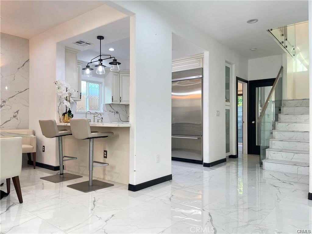 3823 Walnut Grove Ave - Photo 7 of 28