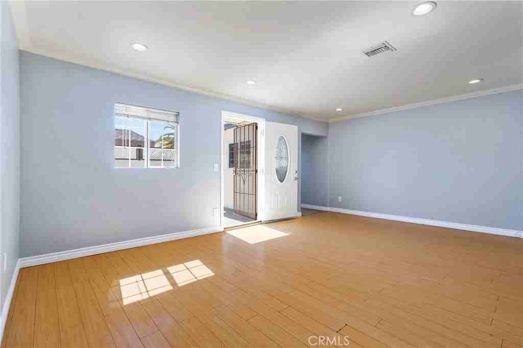 12008 Ratner St - Photo 4 of 13