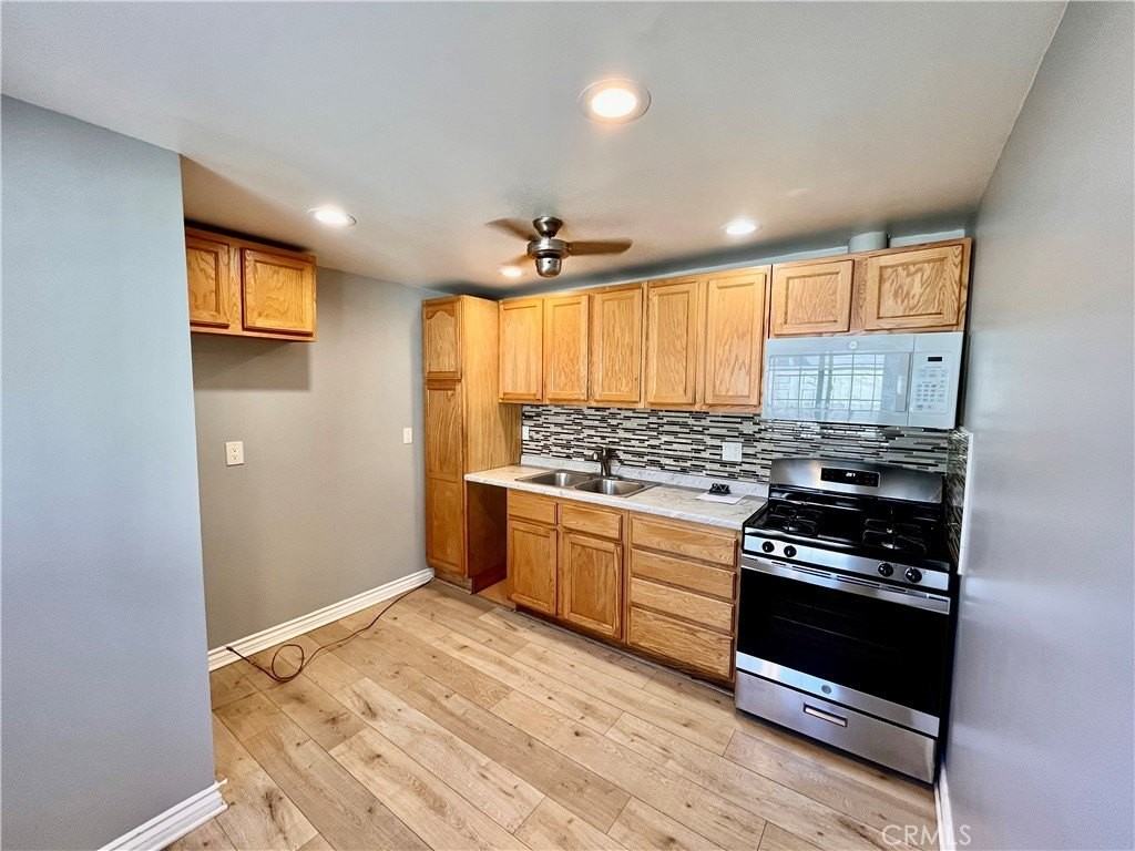 12008 Ratner St - Photo 7 of 13