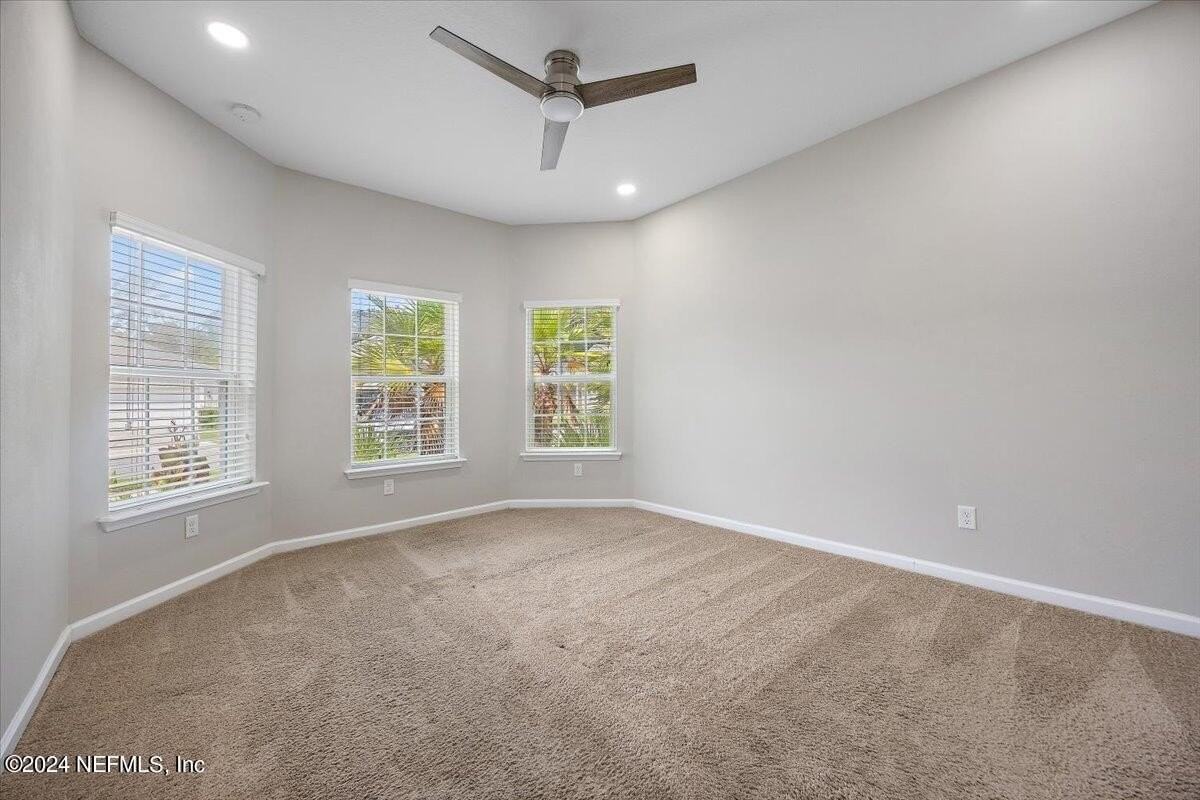 9802 Kevin Rd - Photo 4 of 23