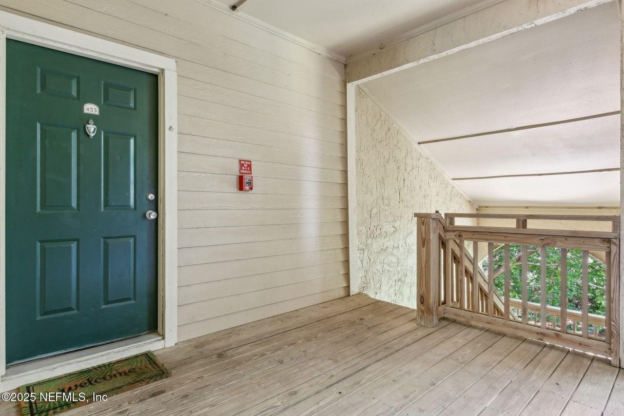 160 Veracruz Dr Unit 433 #433 - Photo 6 of 50