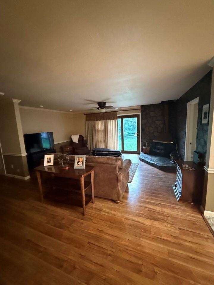 2905 River Rd - Photo 4 of 14