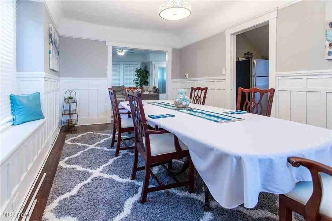 10605 Ashbury Ave - Photo 6 of 18