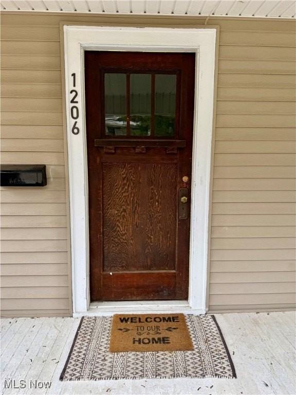 1206 Foster Ave - Photo 6 of 33