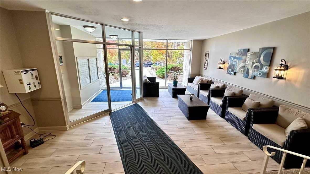 6000 Nob Hill Dr - Photo 2 of 15