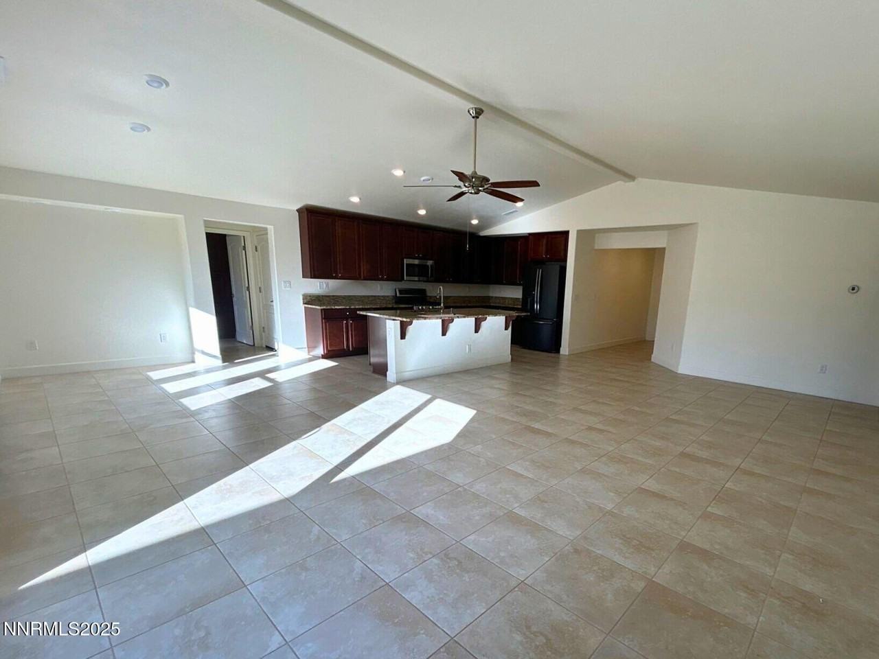 7635 Souverain Ln - Photo 3 of 27