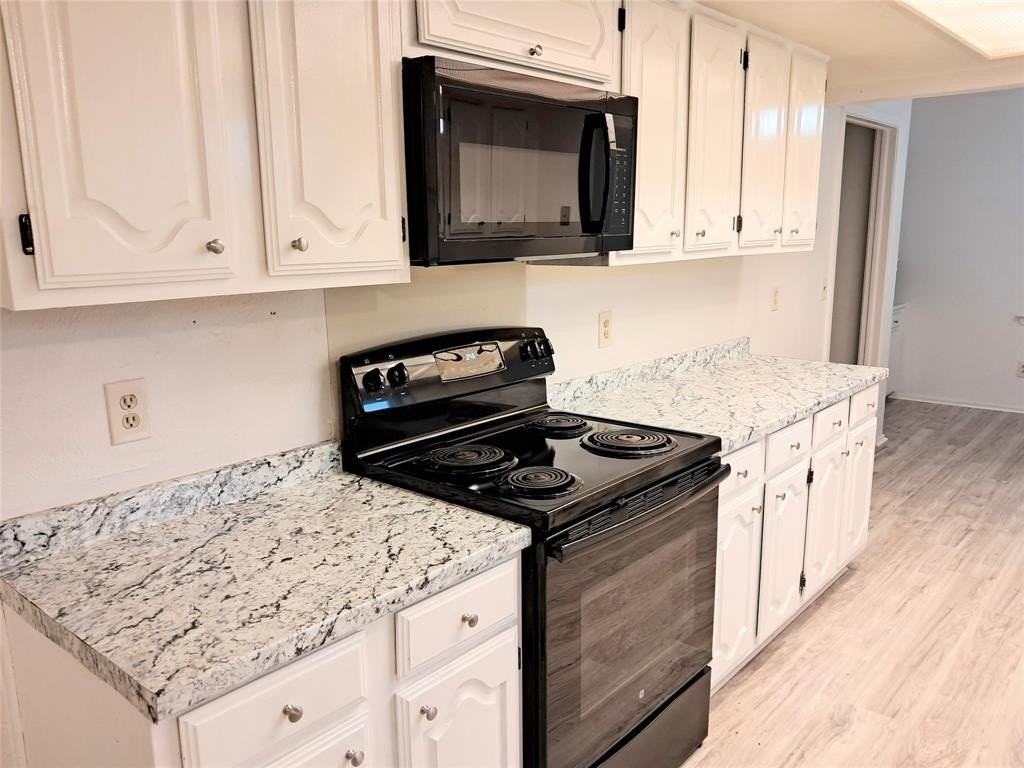 9815 Broken Bow Rd - Photo 4 of 14