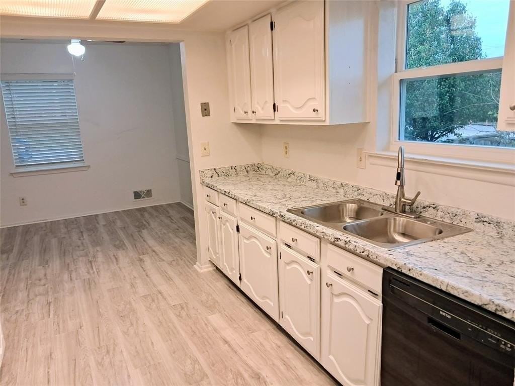 9815 Broken Bow Rd - Photo 5 of 14