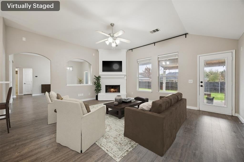 202 Windy Knoll Ln - Photo 6 of 28