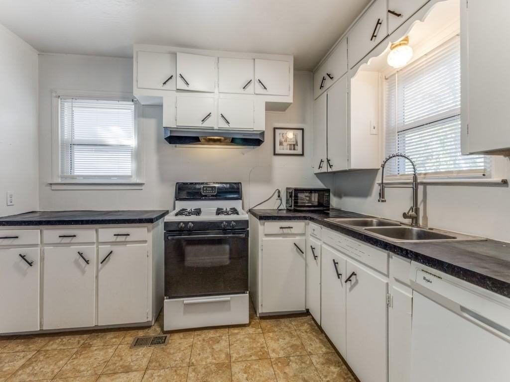 8822 San Benito Way - Photo 6 of 12