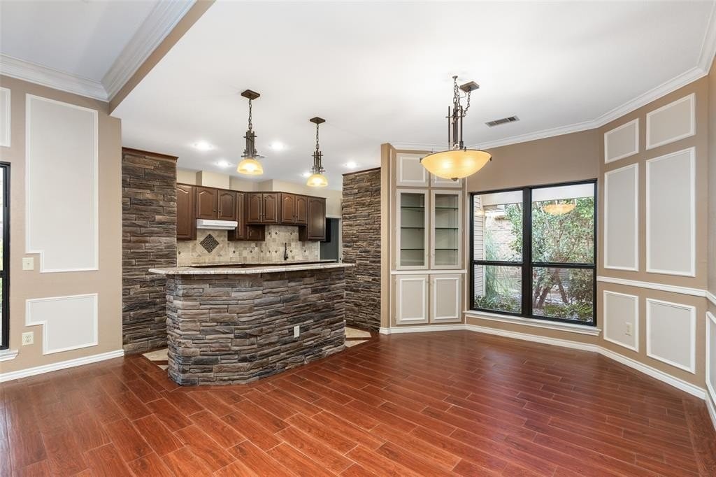 1106 Tahlequah Trl - Photo 6 of 20