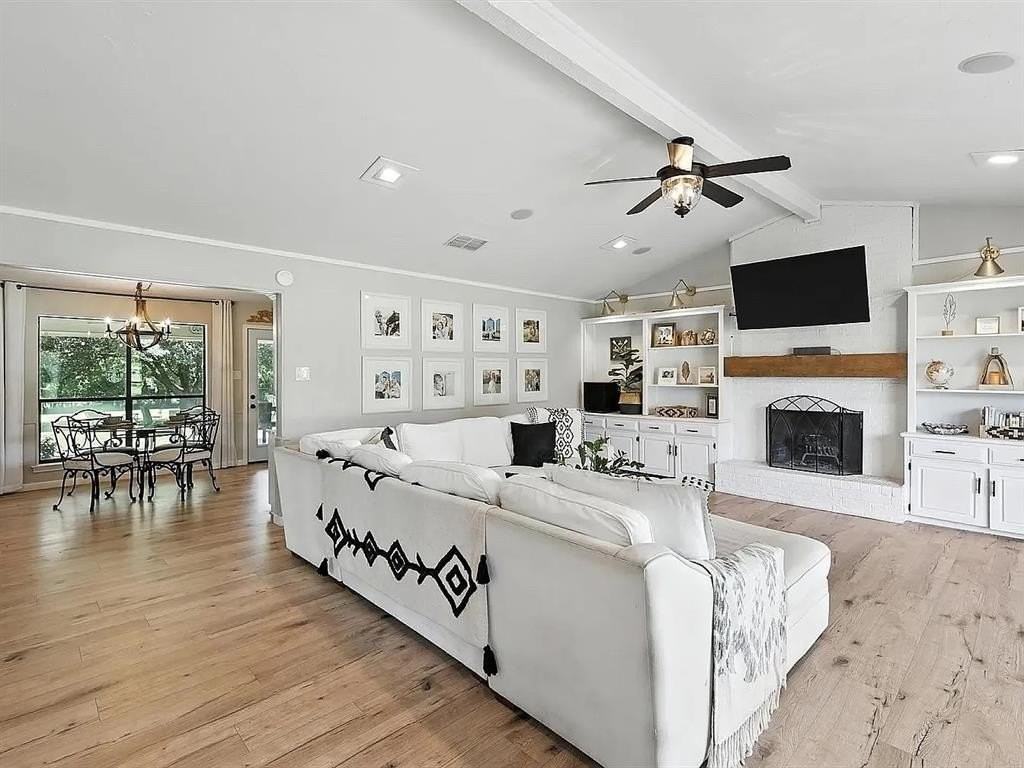 16485 16485 Red Wood Circle W - Photo 5 of 30