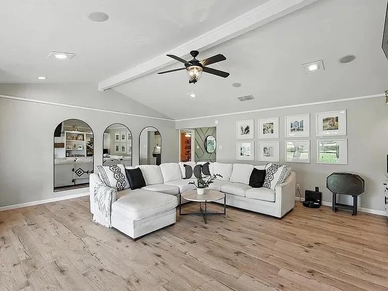 16485 16485 Red Wood Circle W - Photo 7 of 30