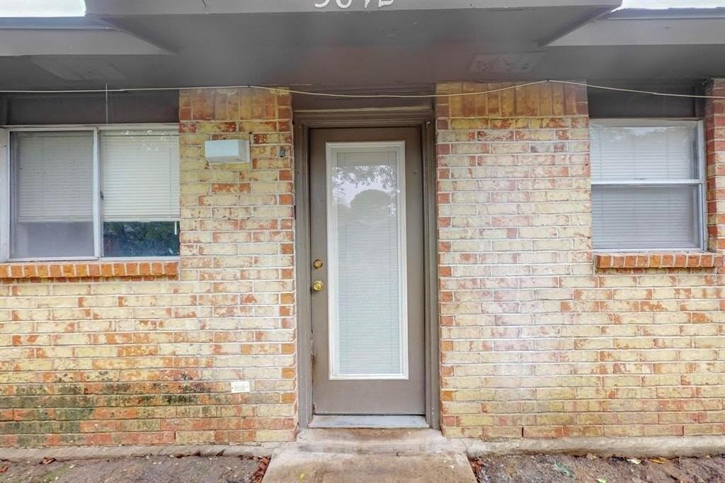 3842 Commonwealth Dr - Photo 5 of 40