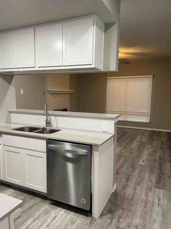 220 Samuel Blvd #G9 - Photo 7 of 28