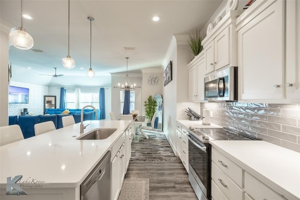 4517 Crosley Ln - Photo 5 of 33