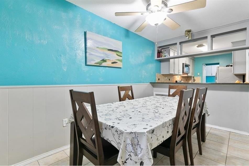 2031 Towngate Dr - Photo 6 of 12