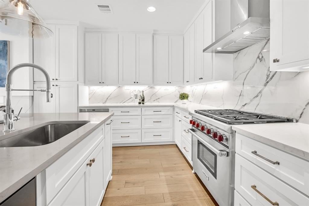 4116 University Blvd #C4 - Photo 7 of 36