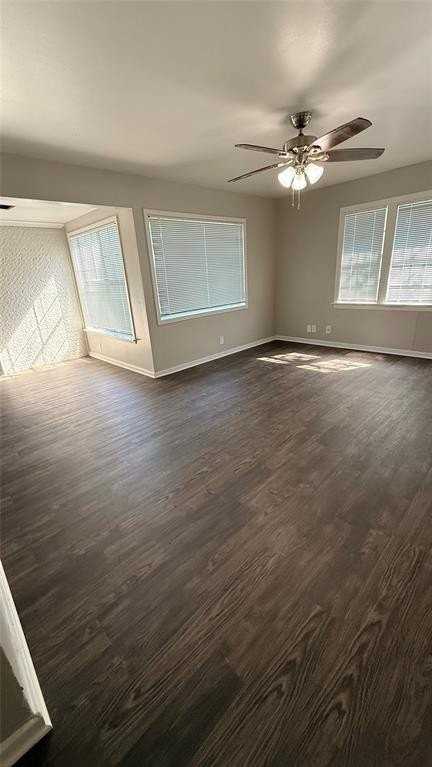 1309 Anna St - Photo 3 of 13