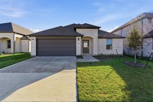 607 Whispering Winds Trl - Photo 1 of 1