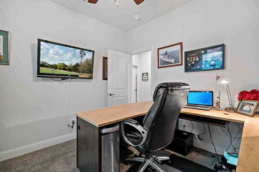 11012 Blaze St - Photo 7 of 33