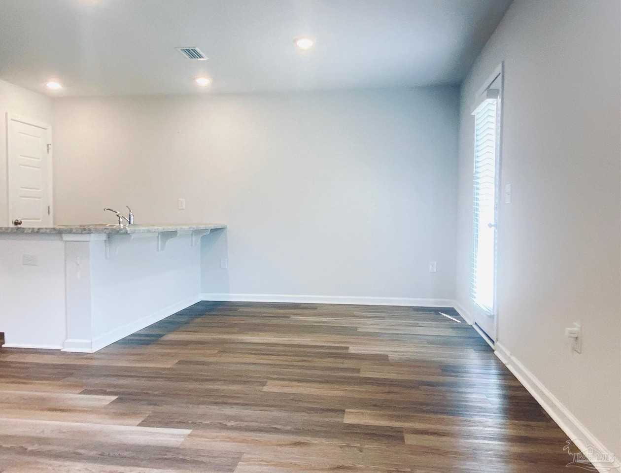 9632 Angel Oak Dr - Photo 7 of 25