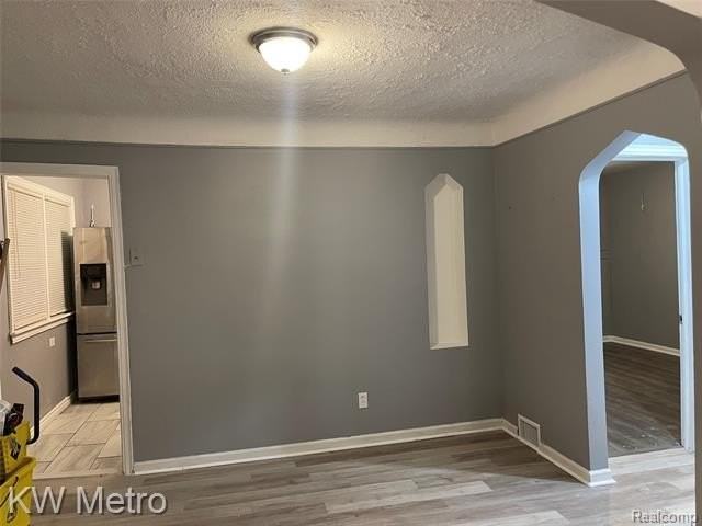 13946 Braile St - Photo 6 of 15