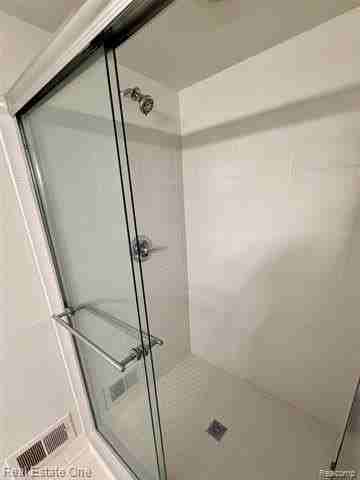 6687 Maple Lakes Dr - Photo 7 of 9