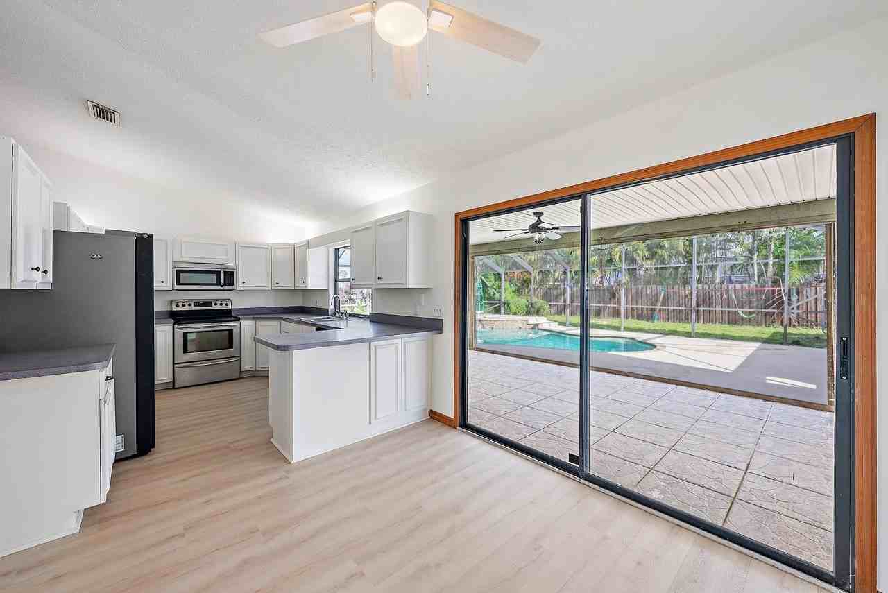 489 Se Evergreen Ter - Photo 7 of 25