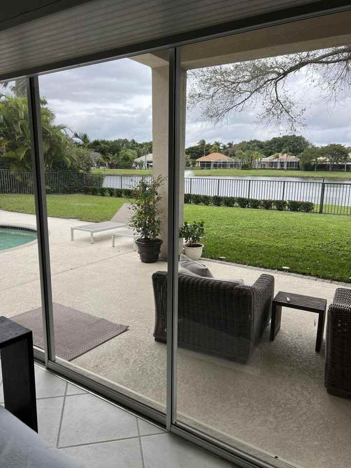 17 Bermuda Lake Dr - Photo 6 of 50