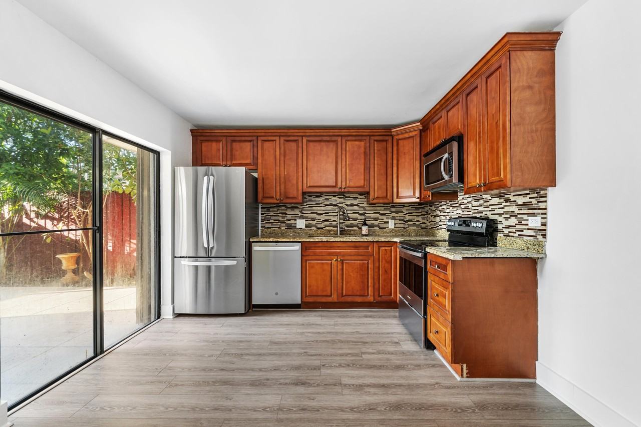 1700 Embassy Dr #708 - Photo 2 of 28