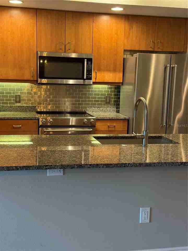 800 N Tamiami Trl #211 - Photo 4 of 32