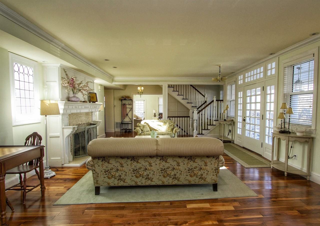 2 Dudley Avenue - Photo 4 of 35